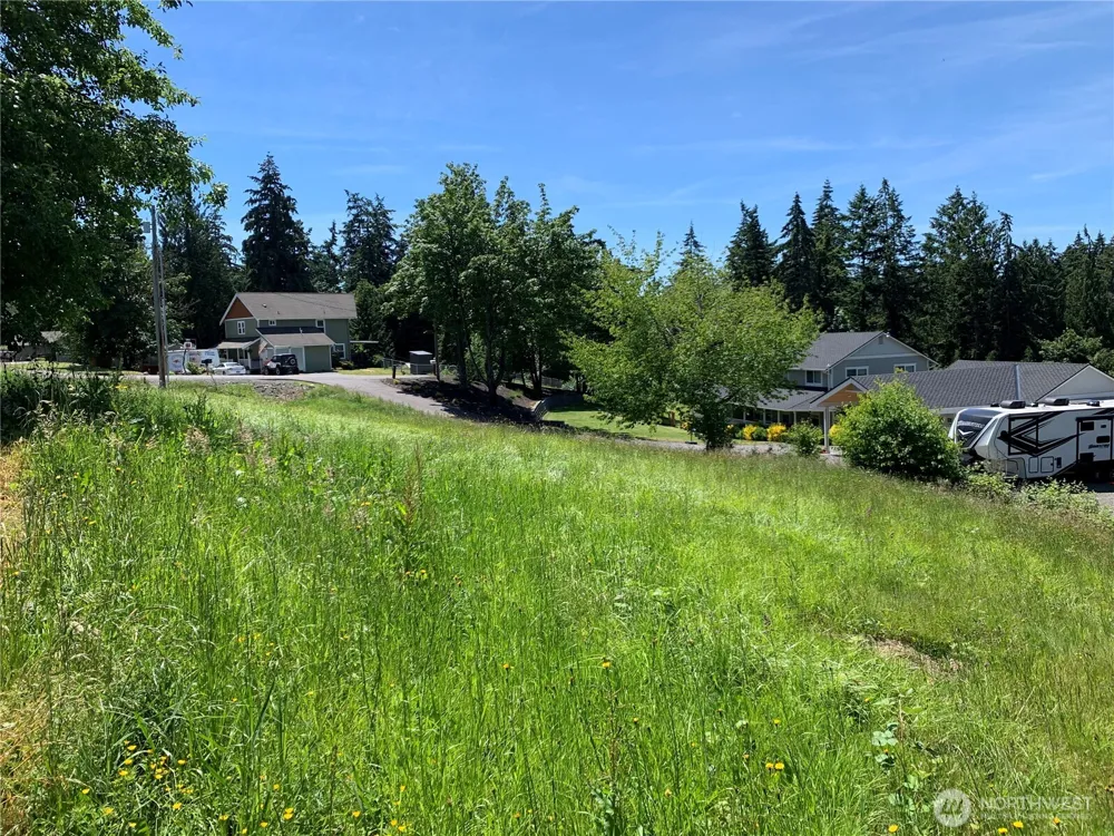 9805 31st Street E Edgewood, WA 98371