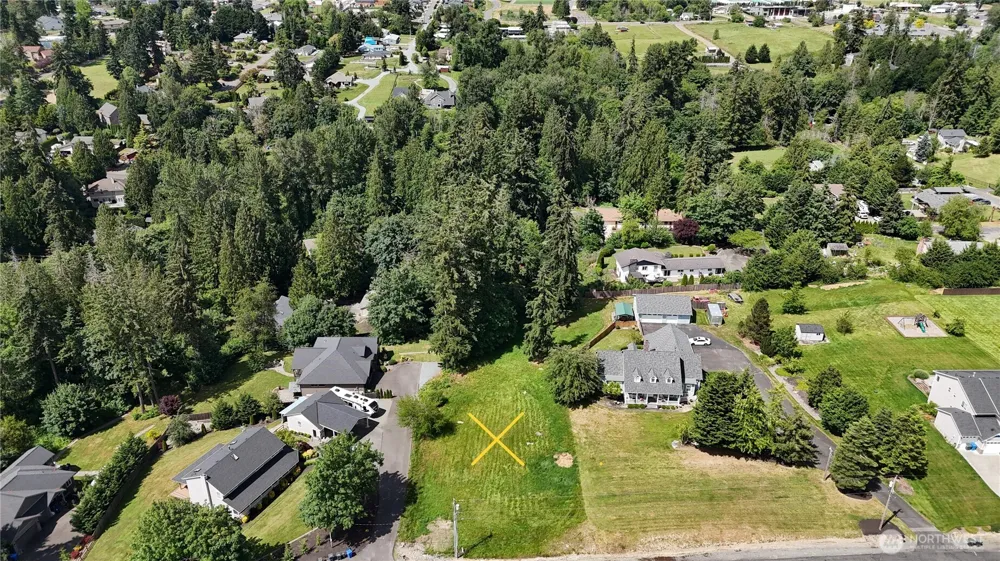 9805 31st Street E Edgewood, WA 98371
