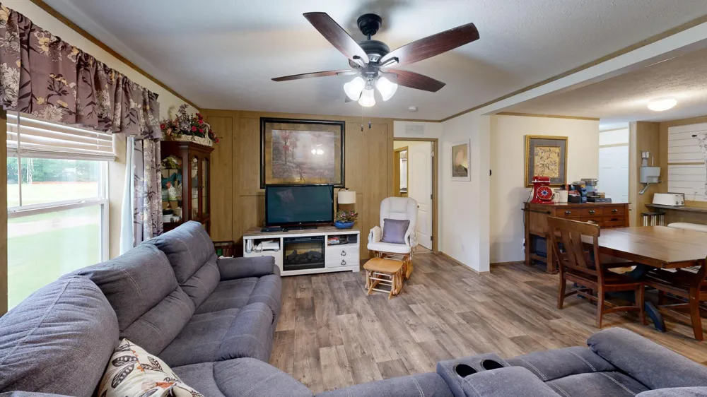 211 Farmdale Avenue Lake Lillian, MN 56253