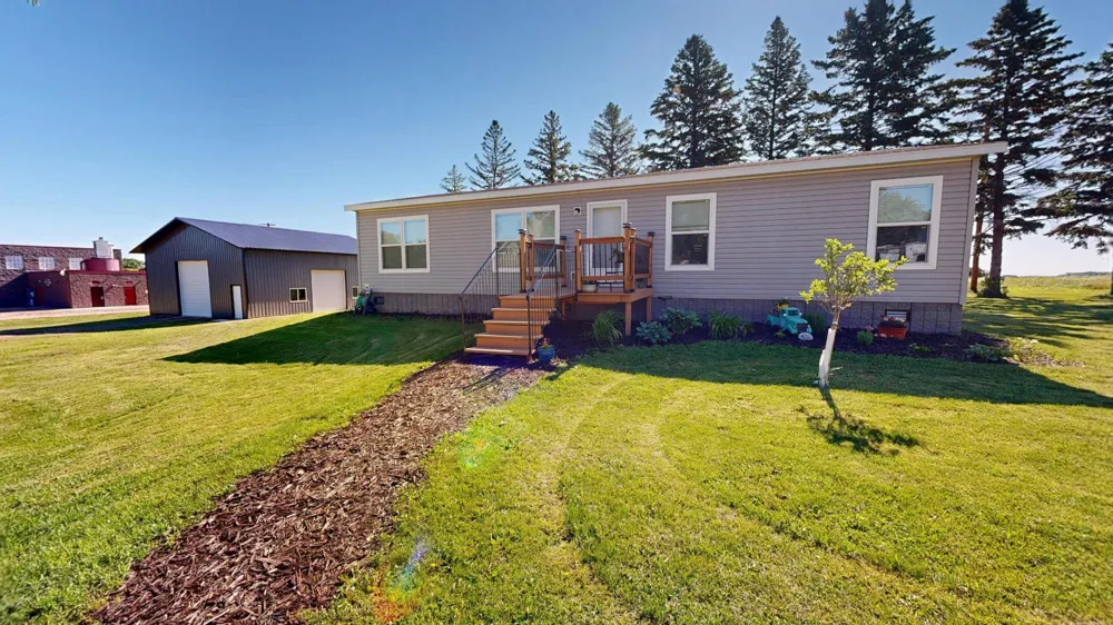211 Farmdale Avenue Lake Lillian, MN 56253