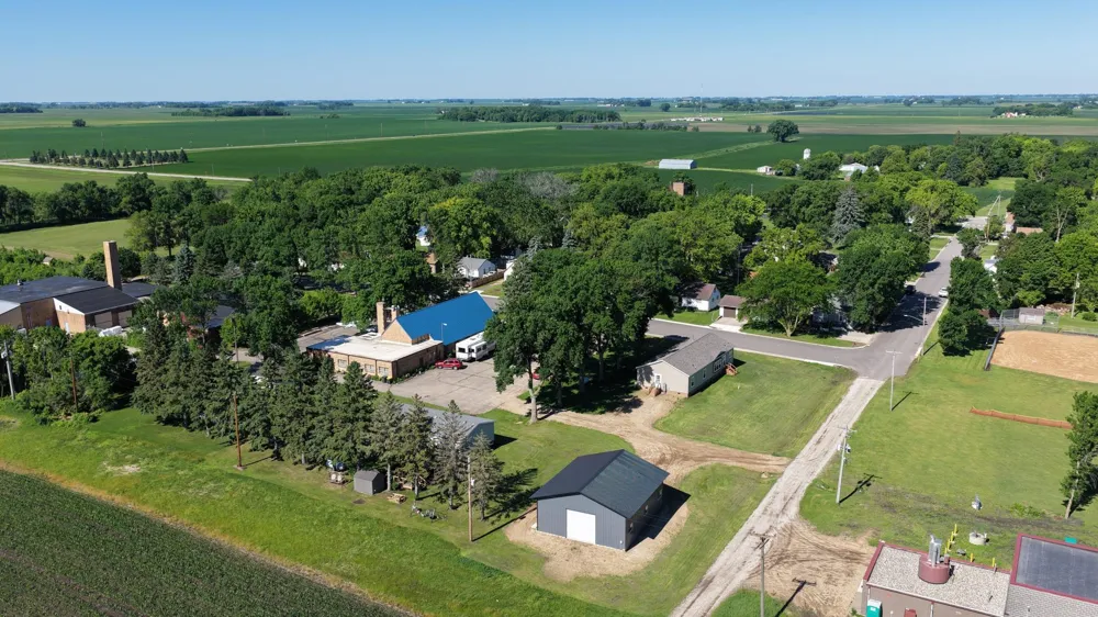 211 Farmdale Avenue Lake Lillian, MN 56253