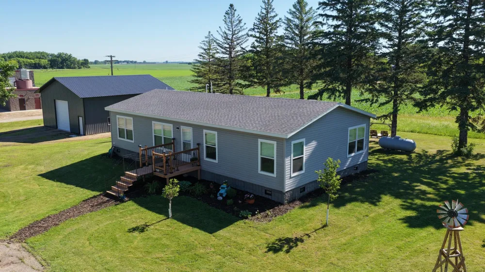 211 Farmdale Avenue Lake Lillian, MN 56253