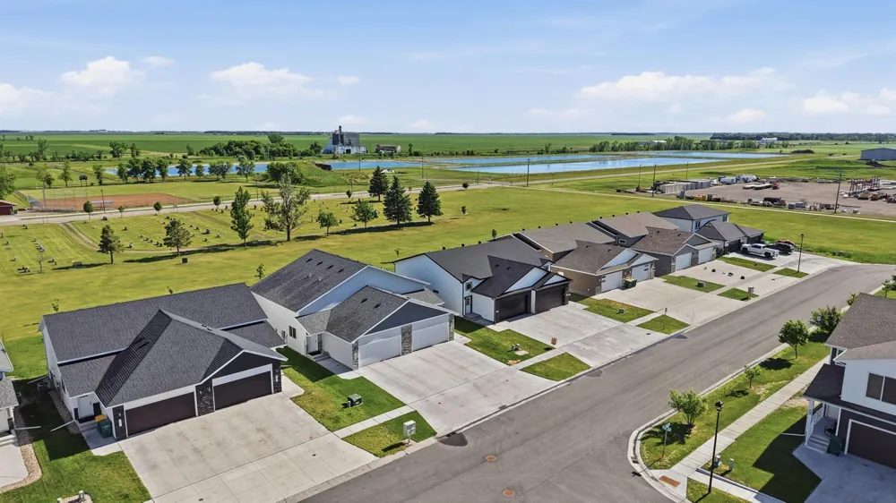 69 Cedar Drive Mapleton, ND 58059