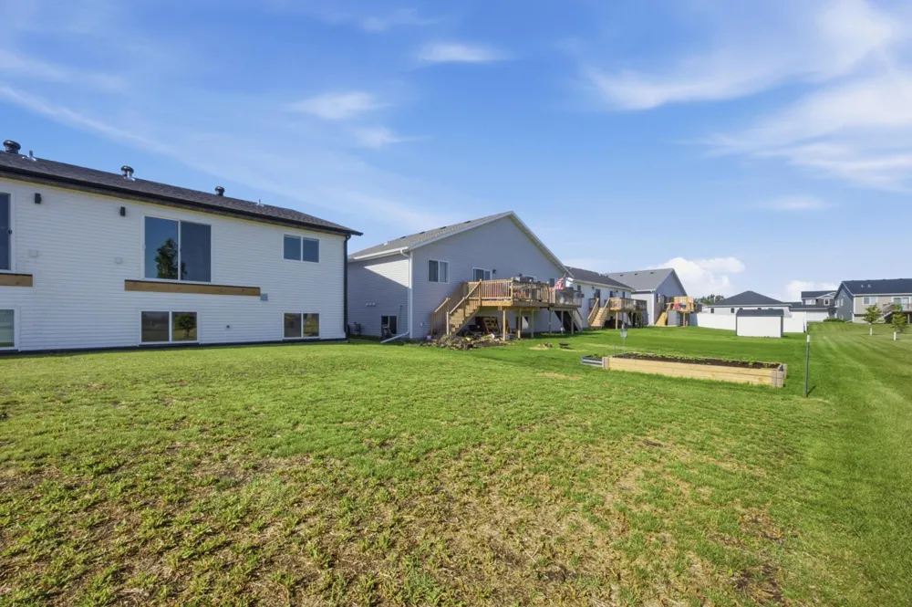 69 Cedar Drive Mapleton, ND 58059
