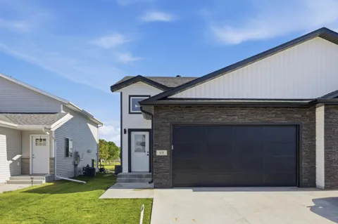 69 Cedar Drive