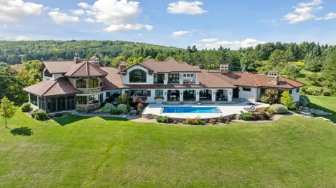 2824 Jean Duluth Road
