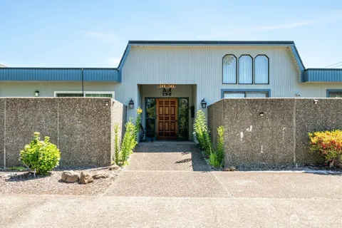 745 Marine View Drive