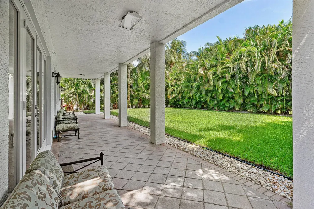 11030 Misty Ridge Way Boynton Beach, FL 33473