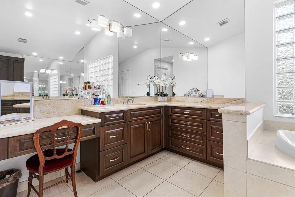 11030 Misty Ridge Way Boynton Beach, FL 33473