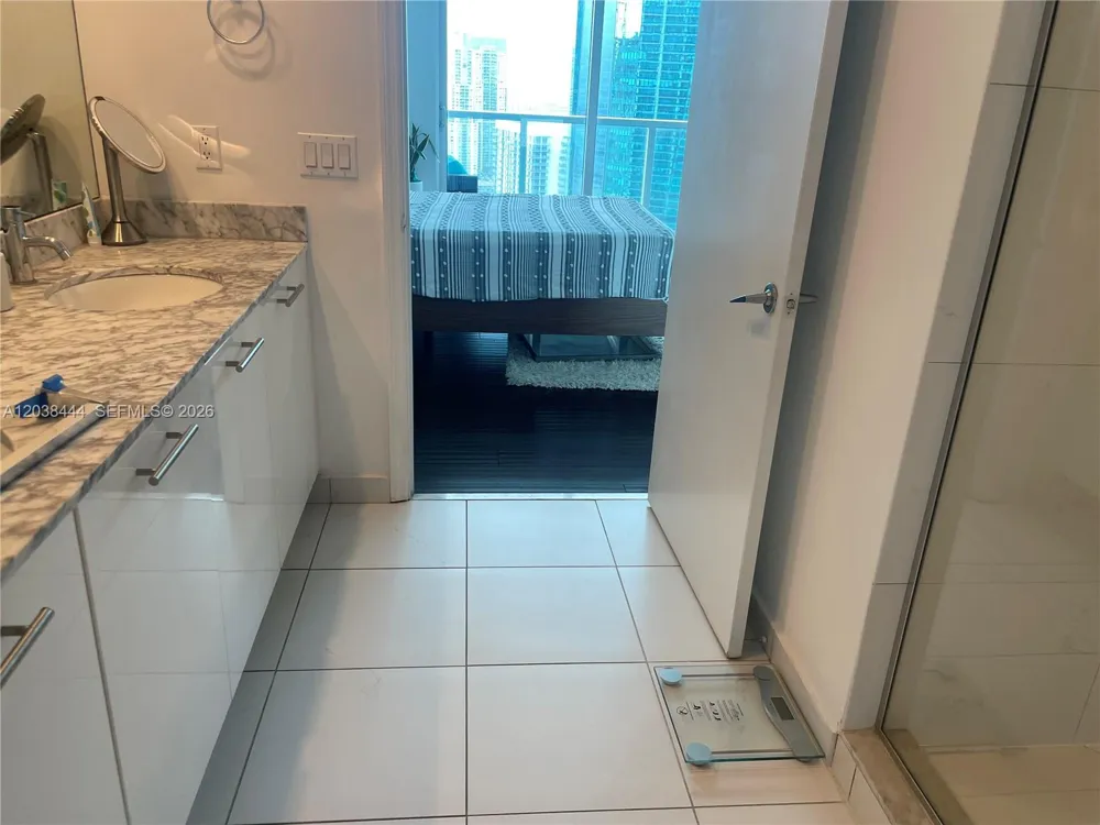 55 SE 6th St #Ph4307 Miami, FL 33131