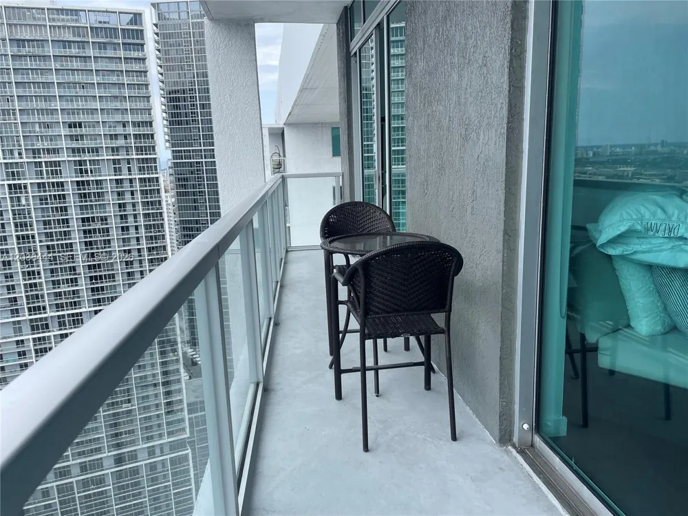 55 SE 6th St #Ph4307 Miami, FL 33131