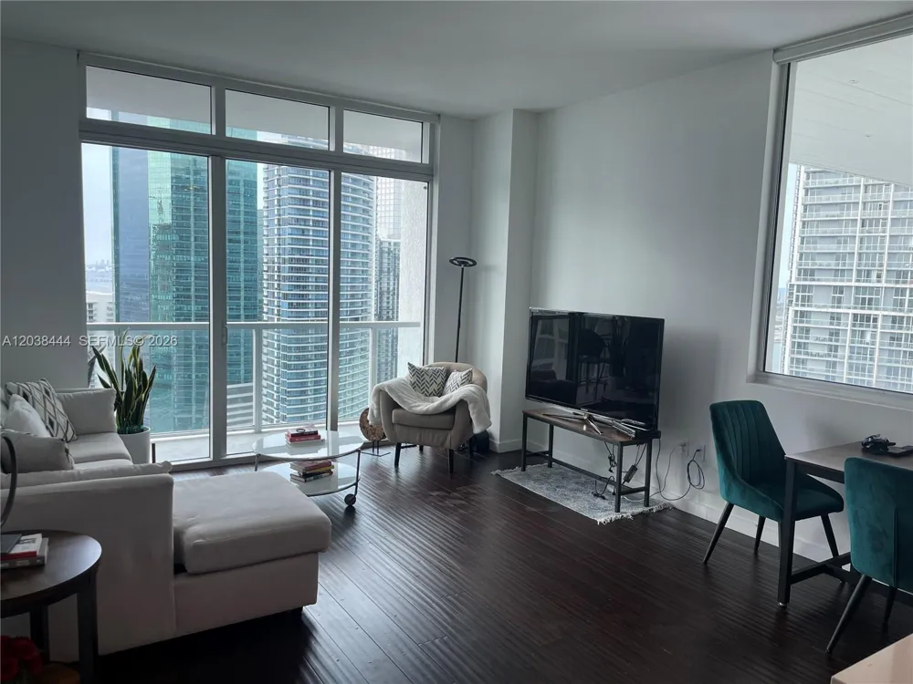 55 SE 6th St #Ph4307 Miami, FL 33131