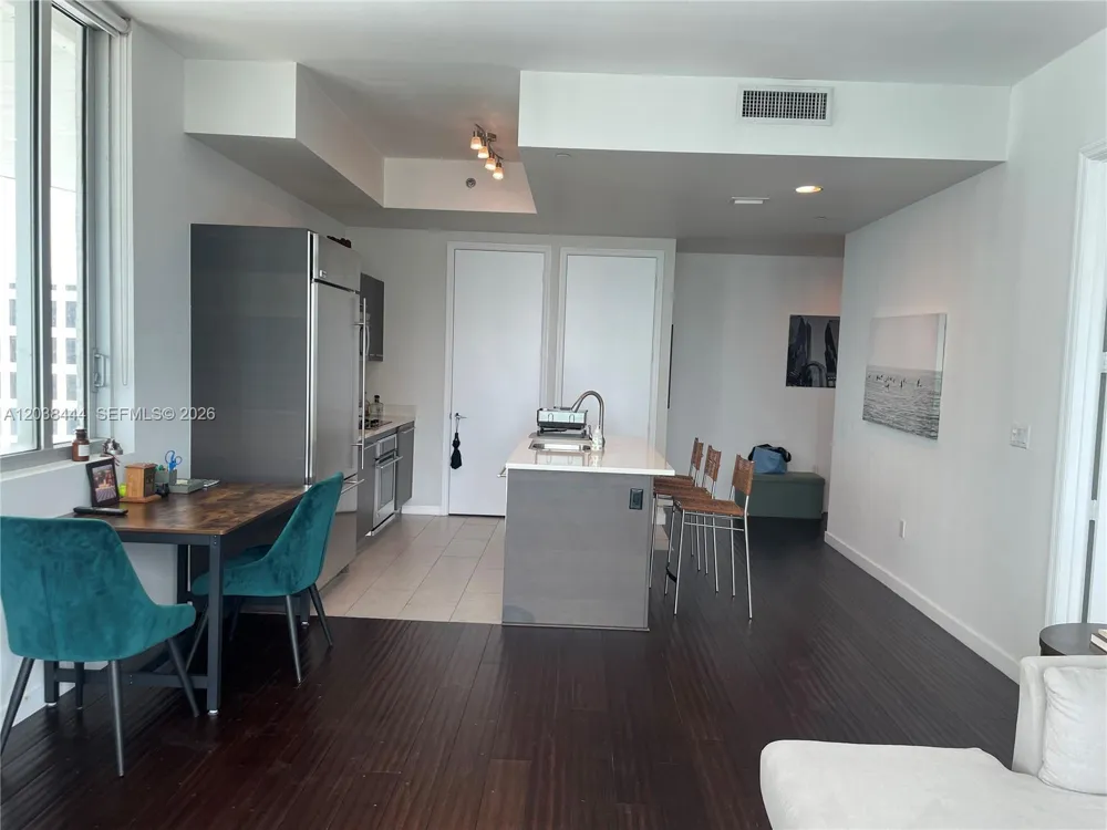 55 SE 6th St #Ph4307 Miami, FL 33131