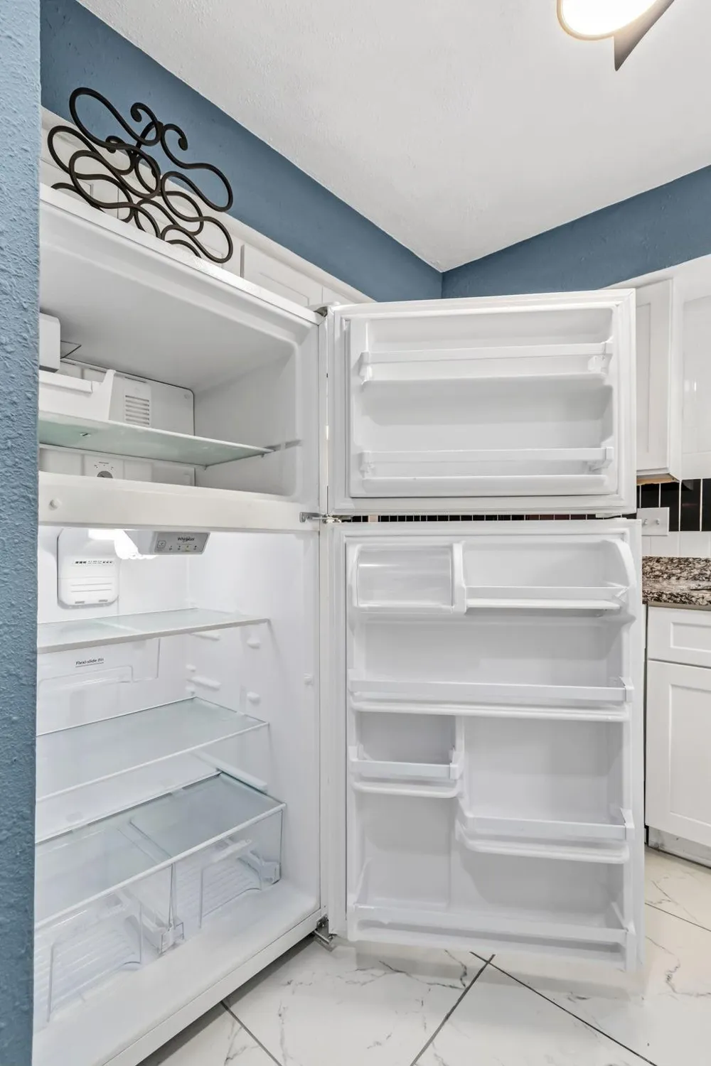 2119 Place Rebecca Lane #F8 Houston, TX 77090