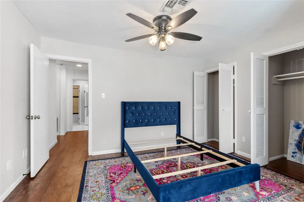 2119 Place Rebecca Lane #F8 Houston, TX 77090