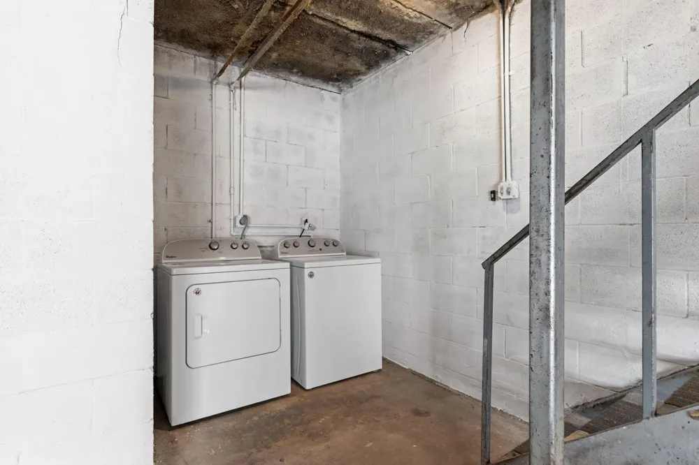 2119 Place Rebecca Lane #F8 Houston, TX 77090