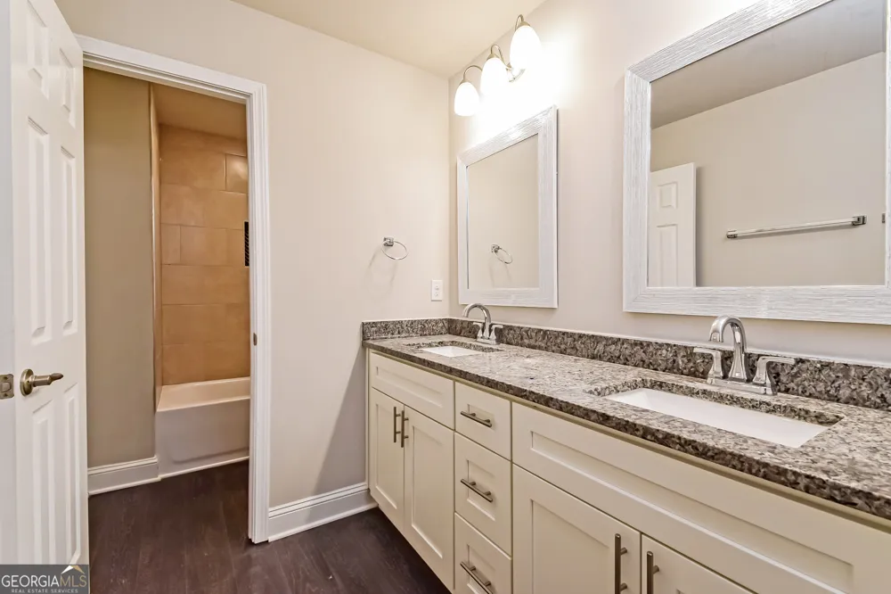 5897 Meadowview RD Rex, GA 30273