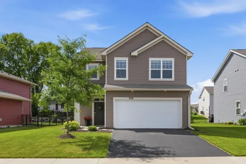 228 Snowdrop Trail