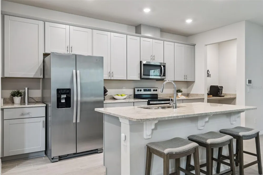 942 LEGACY WINDS WAY Casselberry, FL 32707