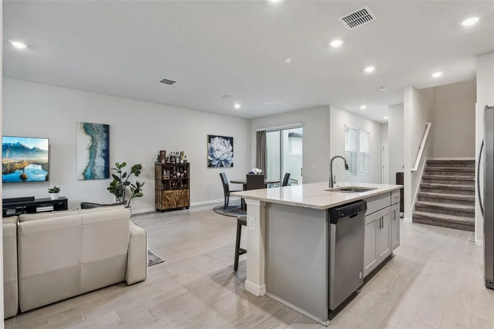 942 LEGACY WINDS WAY Casselberry, FL 32707