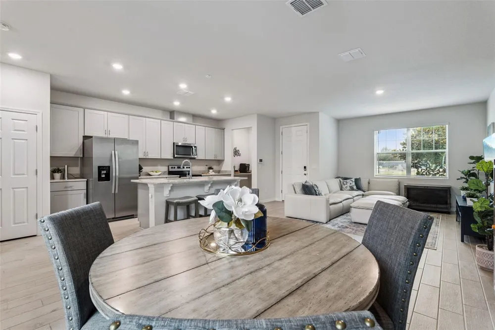 942 LEGACY WINDS WAY Casselberry, FL 32707