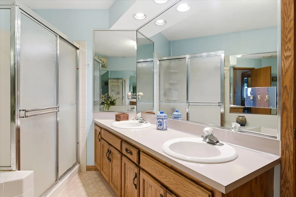 1448 Cleveland Street Anoka, MN 55303