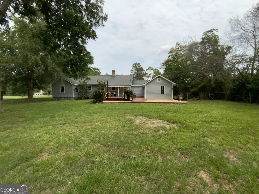 915 Cedar ST Metter, GA 30439