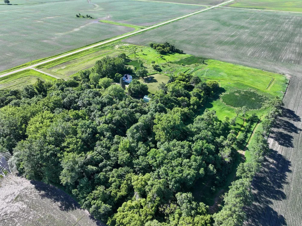 28555 810th Avenue Graceville, MN 56240