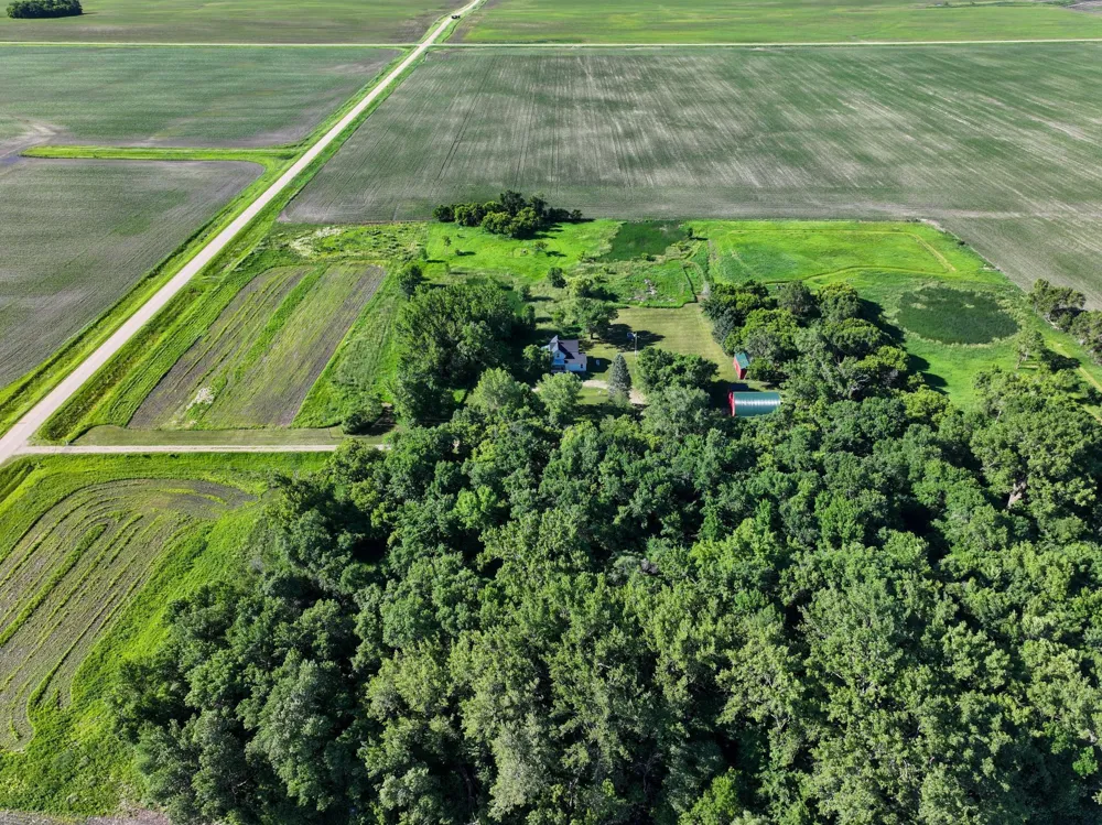 28555 810th Avenue Graceville, MN 56240