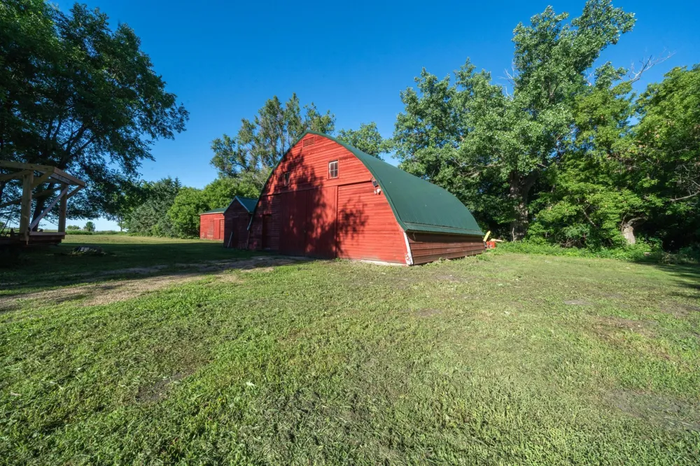 28555 810th Avenue Graceville, MN 56240