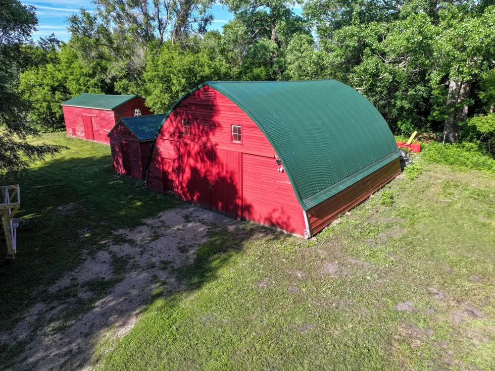 28555 810th Avenue Graceville, MN 56240