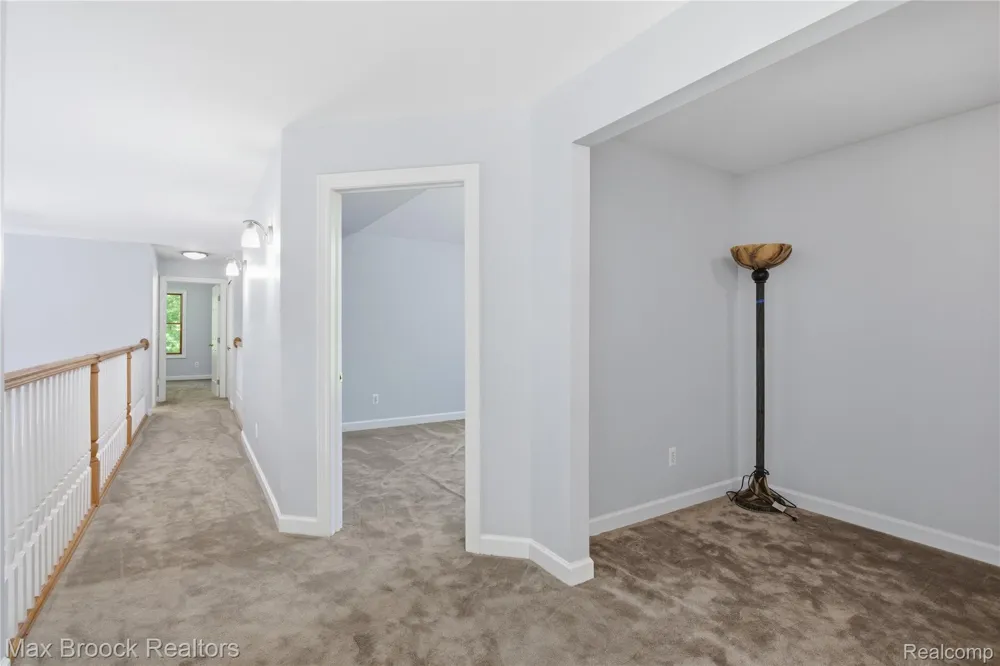11910 Scott Road Springfield Charter Township, MI 48350