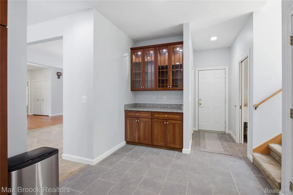 11910 Scott Road Springfield Charter Township, MI 48350