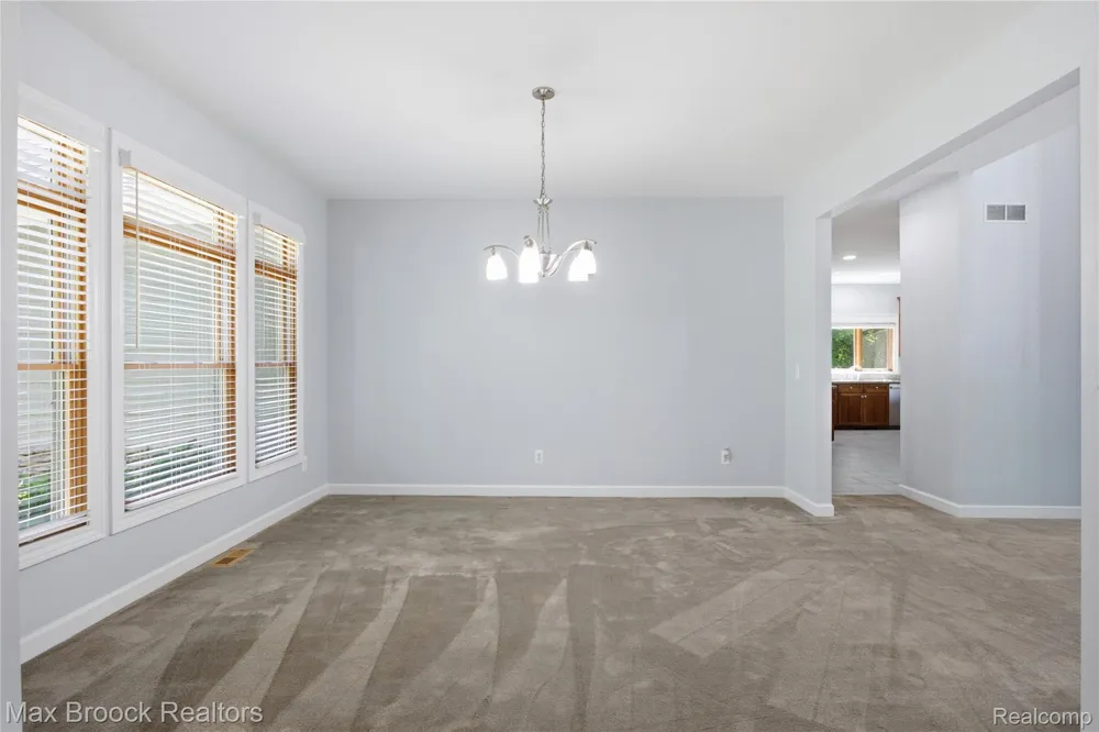 11910 Scott Road Springfield Charter Township, MI 48350