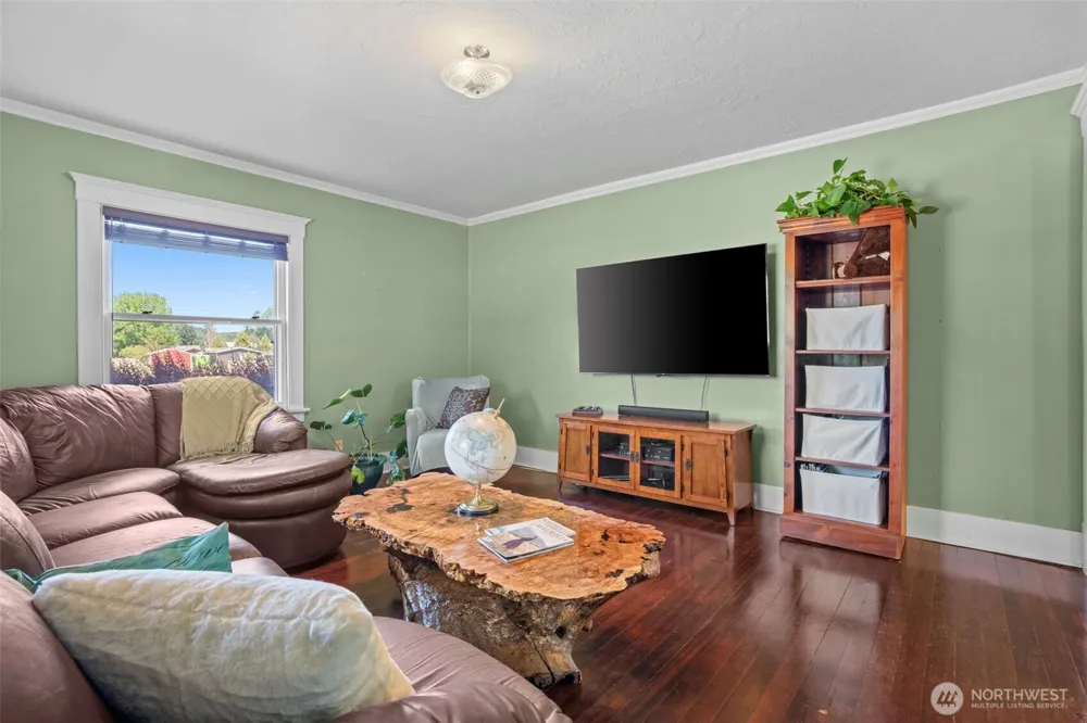 214 Bunker Creek Road Chehalis, WA 98522