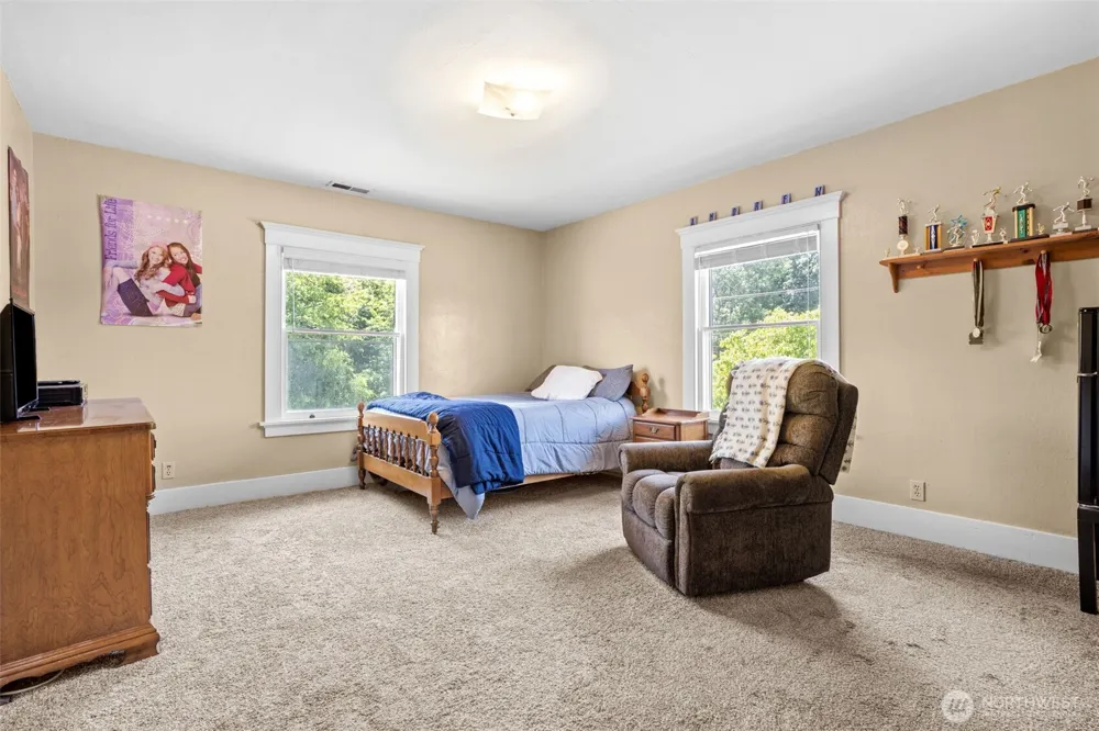 214 Bunker Creek Road Chehalis, WA 98522