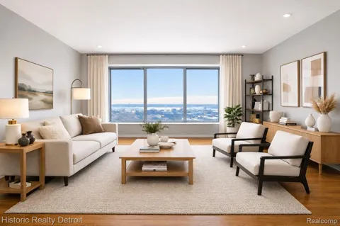 1300 E Lafayette #905