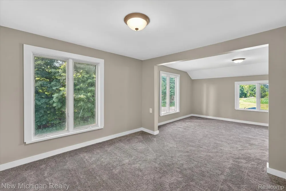 11374 Lahring Road Argentine Township, MI 48418
