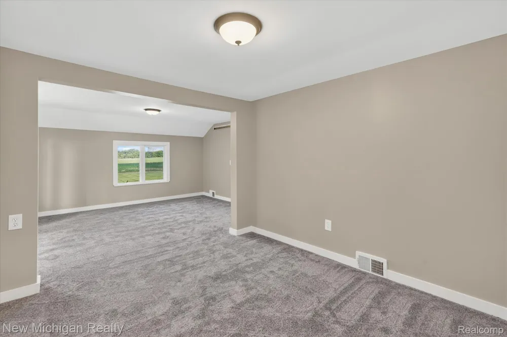 11374 Lahring Road Argentine Township, MI 48418