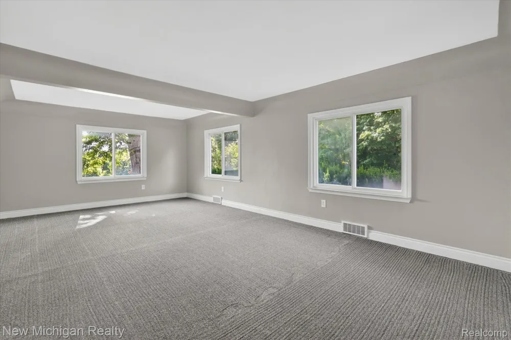 11374 Lahring Road Argentine Township, MI 48418