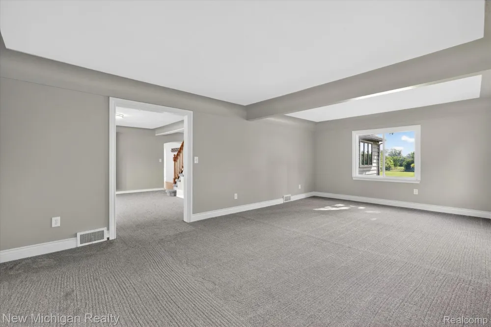 11374 Lahring Road Argentine Township, MI 48418