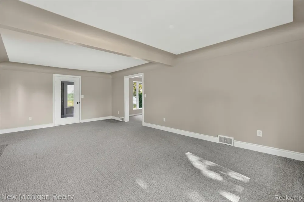 11374 Lahring Road Argentine Township, MI 48418