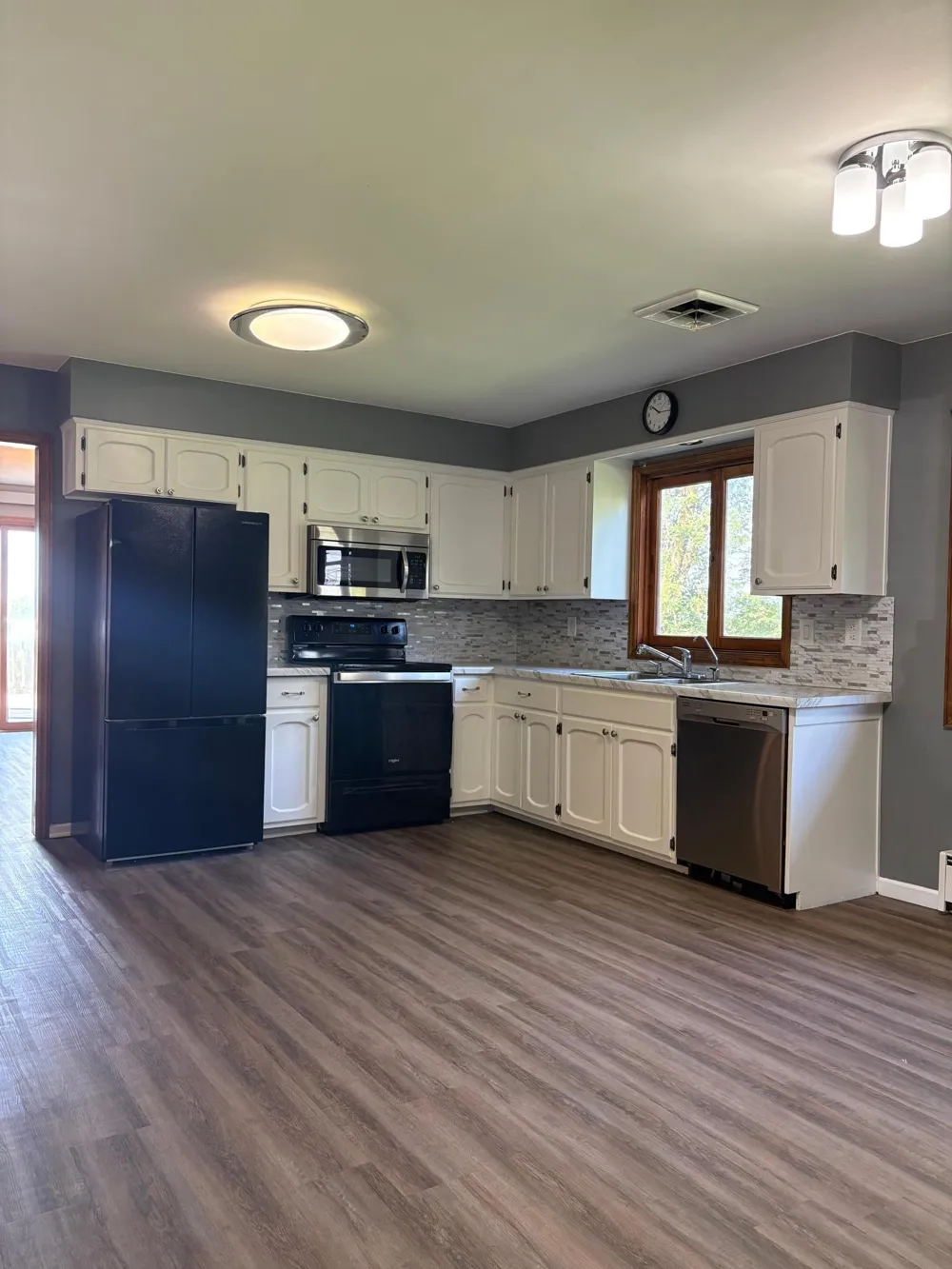 4075 County Road 15 SW Montevideo, MN 56265
