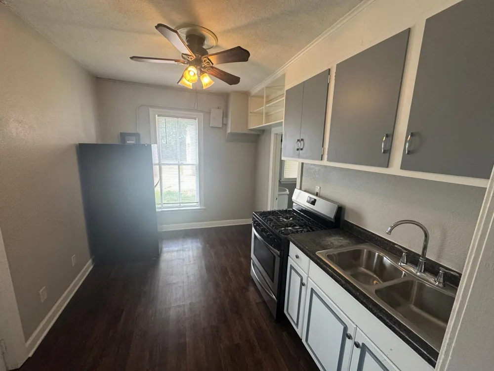 128 4th Avenue S South Saint Paul, MN 55075