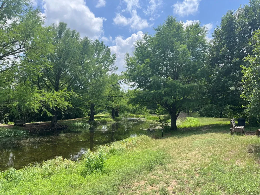 5405 Apache Creek Cove Austin, TX 78735