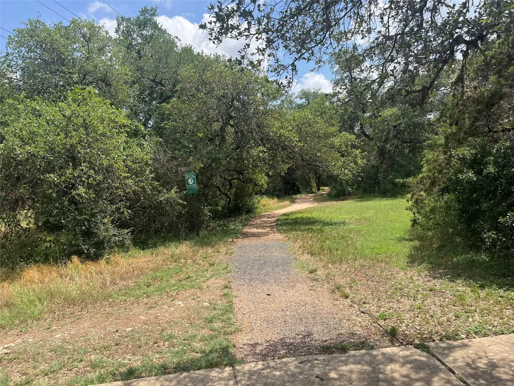 5405 Apache Creek Cove Austin, TX 78735
