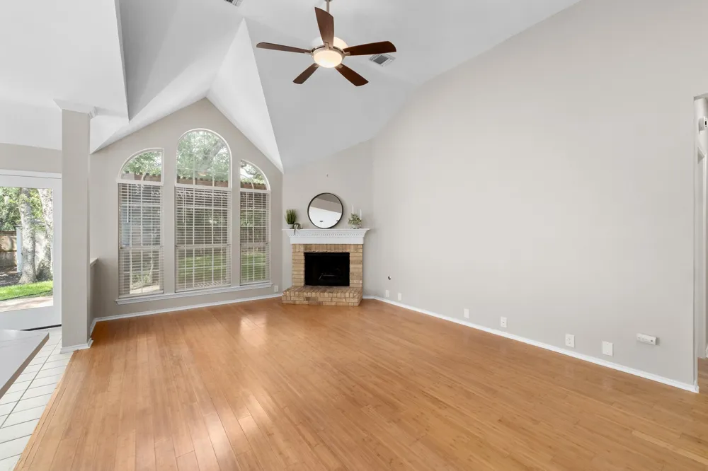 5405 Apache Creek Cove Austin, TX 78735