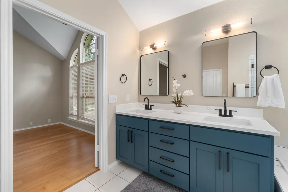 5405 Apache Creek Cove Austin, TX 78735