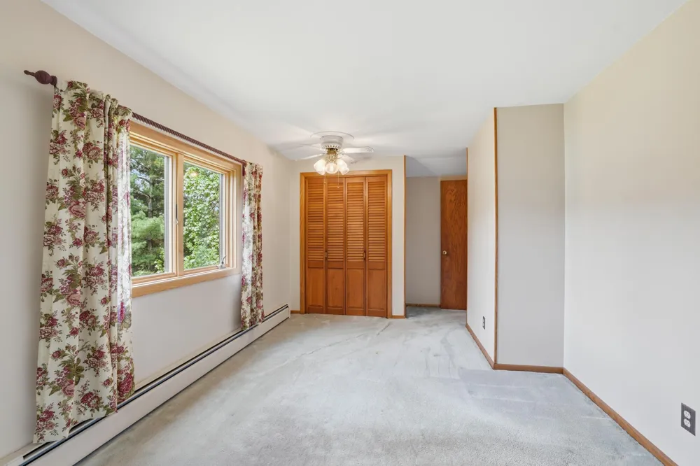 10023 Grey Cloud Island Drive S Saint Paul Park, MN 55071