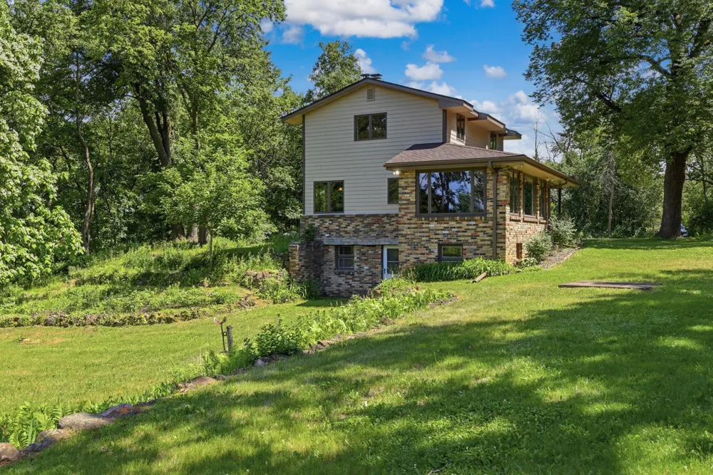 10023 Grey Cloud Island Drive S Saint Paul Park, MN 55071